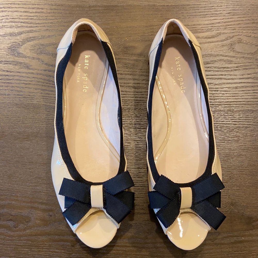 Kate Spade New York Cream Peep Toe Flats Size 8